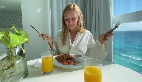 Blonde girl bouncing hard on my dick with a beautiful view